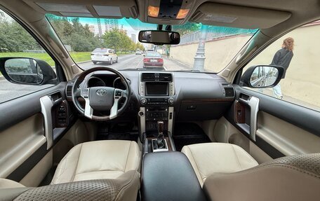 Toyota Land Cruiser Prado 150 рестайлинг 2, 2010 год, 2 799 999 рублей, 1 фотография