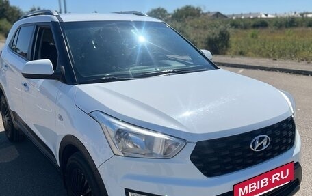 Hyundai Creta I рестайлинг, 2020 год, 1 650 000 рублей, 2 фотография