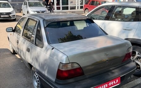 Daewoo Nexia I рестайлинг, 2003 год, 80 000 рублей, 3 фотография