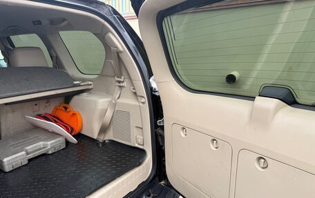 Toyota Land Cruiser Prado 150 рестайлинг 2, 2010 год, 2 799 999 рублей, 5 фотография