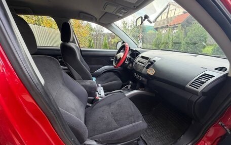 Mitsubishi Outlander III рестайлинг 3, 2008 год, 900 000 рублей, 4 фотография