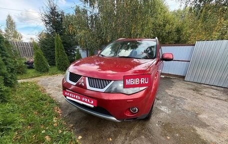 Mitsubishi Outlander III рестайлинг 3, 2008 год, 900 000 рублей, 12 фотография