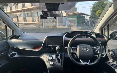 Toyota Sienta II, 2021 год, 1 041 000 рублей, 10 фотография