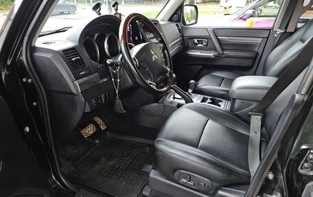 Mitsubishi Pajero IV, 2012 год, 1 750 000 рублей, 13 фотография