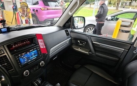 Mitsubishi Pajero IV, 2012 год, 1 750 000 рублей, 14 фотография