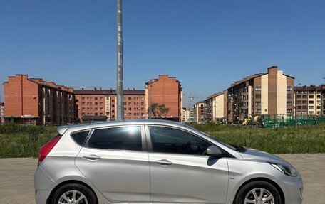 Hyundai Solaris II рестайлинг, 2012 год, 680 000 рублей, 6 фотография