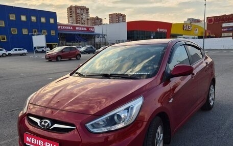 Hyundai Accent IV, 2013 год, 950 000 рублей, 1 фотография