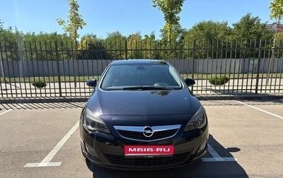 Opel Astra J, 2010 год, 885 000 рублей, 1 фотография