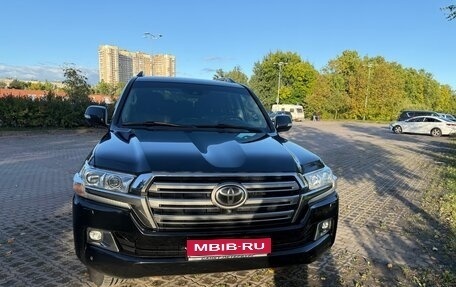 Toyota Land Cruiser 200, 2016 год, 5 100 000 рублей, 1 фотография