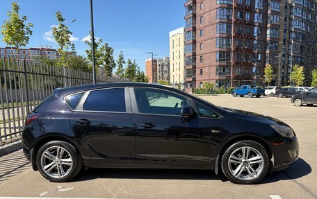 Opel Astra J, 2010 год, 885 000 рублей, 8 фотография