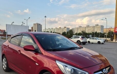 Hyundai Accent IV, 2013 год, 950 000 рублей, 2 фотография