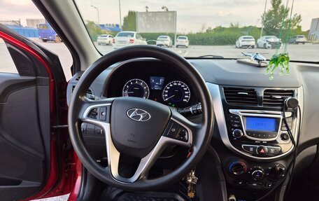 Hyundai Accent IV, 2013 год, 950 000 рублей, 7 фотография