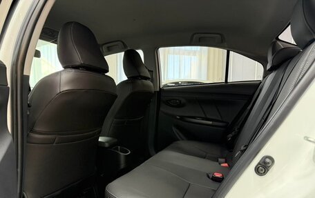 Toyota Yaris, 2022 год, 1 499 666 рублей, 16 фотография