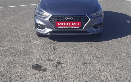 Hyundai Solaris II рестайлинг, 2017 год, 1 199 000 рублей, 2 фотография
