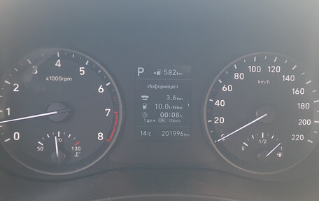 Hyundai Solaris II рестайлинг, 2017 год, 1 199 000 рублей, 9 фотография