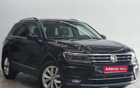 Volkswagen Tiguan II, 2018 год, 2 680 000 рублей, 4 фотография