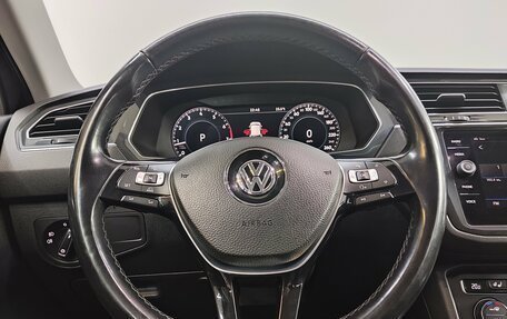 Volkswagen Tiguan II, 2018 год, 2 680 000 рублей, 11 фотография