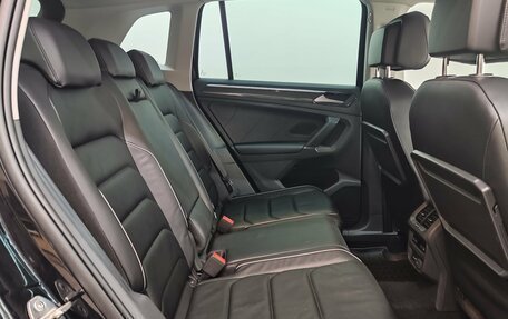 Volkswagen Tiguan II, 2018 год, 2 680 000 рублей, 24 фотография