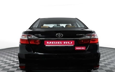 Toyota Camry, 2016 год, 2 290 000 рублей, 6 фотография