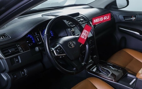 Toyota Camry, 2016 год, 2 290 000 рублей, 15 фотография