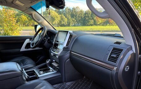 Toyota Land Cruiser 200, 2016 год, 5 100 000 рублей, 9 фотография