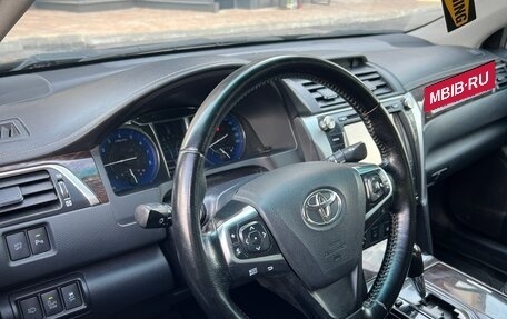 Toyota Camry, 2014 год, 1 630 000 рублей, 7 фотография