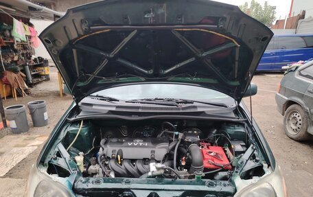 Toyota Yaris I рестайлинг, 2001 год, 150 000 рублей, 9 фотография
