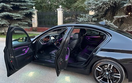 BMW 5 серия, 2010 год, 1 650 000 рублей, 11 фотография