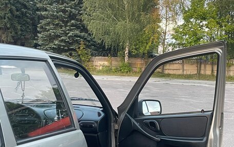 Chevrolet Niva I рестайлинг, 2012 год, 330 000 рублей, 13 фотография