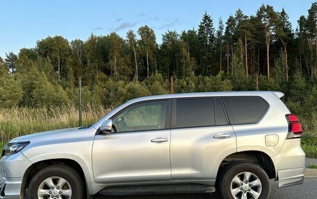 Toyota Land Cruiser Prado 150 рестайлинг 2, 2012 год, 3 290 000 рублей, 2 фотография