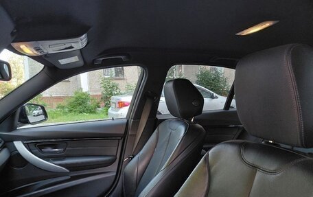 BMW 3 серия, 2018 год, 2 450 000 рублей, 11 фотография
