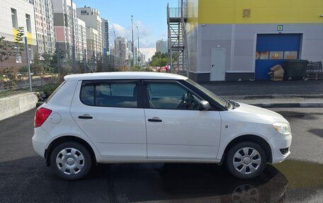 Skoda Fabia II, 2012 год, 750 000 рублей, 2 фотография