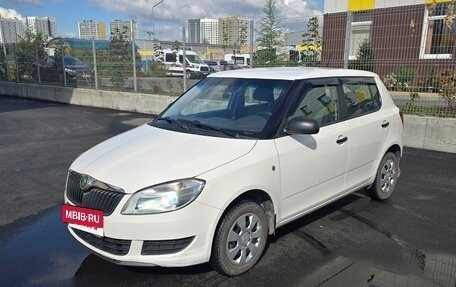 Skoda Fabia II, 2012 год, 750 000 рублей, 6 фотография