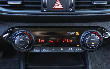 KIA K3, 2020 год, 1 855 000 рублей, 17 фотография