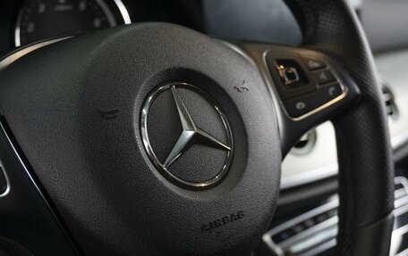 Mercedes-Benz E-Класс, 2017 год, 2 745 000 рублей, 21 фотография