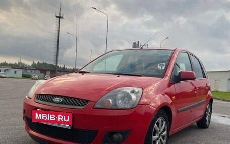 Ford Fiesta, 2007 год, 450 000 рублей, 3 фотография