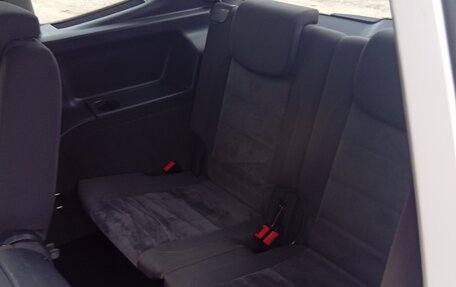 Volkswagen Touran III, 2011 год, 1 000 000 рублей, 30 фотография