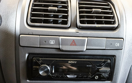 Hyundai Accent II, 2004 год, 200 000 рублей, 13 фотография