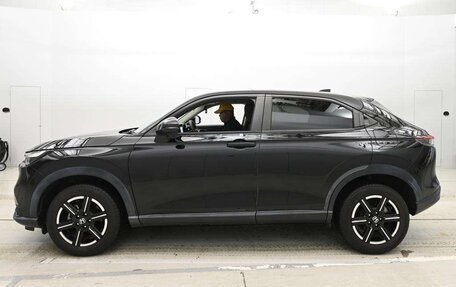 Honda Vezel, 2022 год, 1 710 000 рублей, 4 фотография
