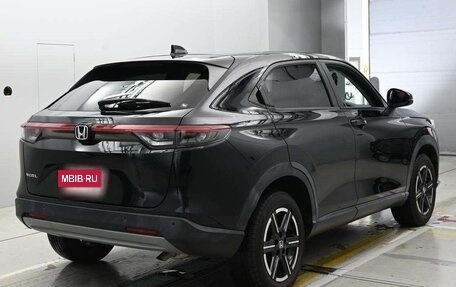 Honda Vezel, 2022 год, 1 710 000 рублей, 2 фотография