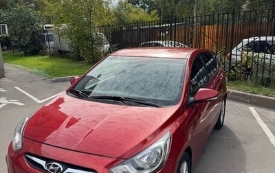 Hyundai Solaris II рестайлинг, 2012 год, 670 000 рублей, 1 фотография