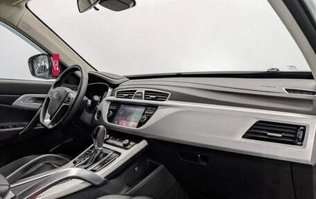 Geely Atlas I, 2019 год, 1 425 000 рублей, 13 фотография