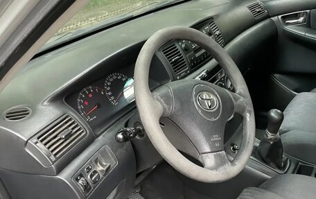 Toyota Corolla, 2003 год, 430 000 рублей, 5 фотография