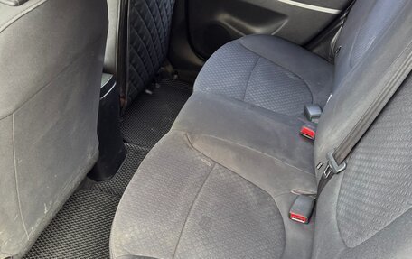 Hyundai Solaris II рестайлинг, 2012 год, 670 000 рублей, 6 фотография