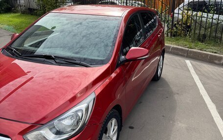 Hyundai Solaris II рестайлинг, 2012 год, 670 000 рублей, 8 фотография