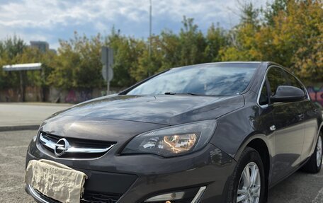 Opel Astra J, 2013 год, 779 000 рублей, 6 фотография