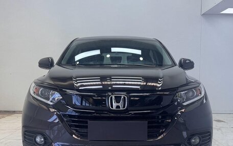 Honda Vezel, 2022 год, 1 180 000 рублей, 2 фотография