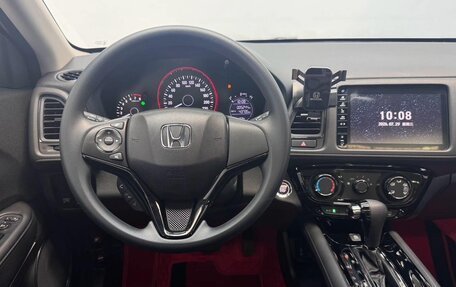 Honda Vezel, 2022 год, 1 180 000 рублей, 15 фотография
