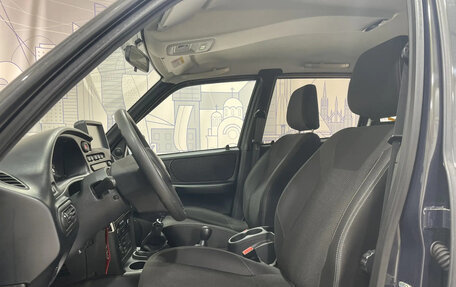Chevrolet Niva I рестайлинг, 2019 год, 790 000 рублей, 9 фотография