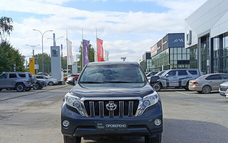 Toyota Land Cruiser Prado 150 рестайлинг 2, 2013 год, 2 951 000 рублей, 2 фотография